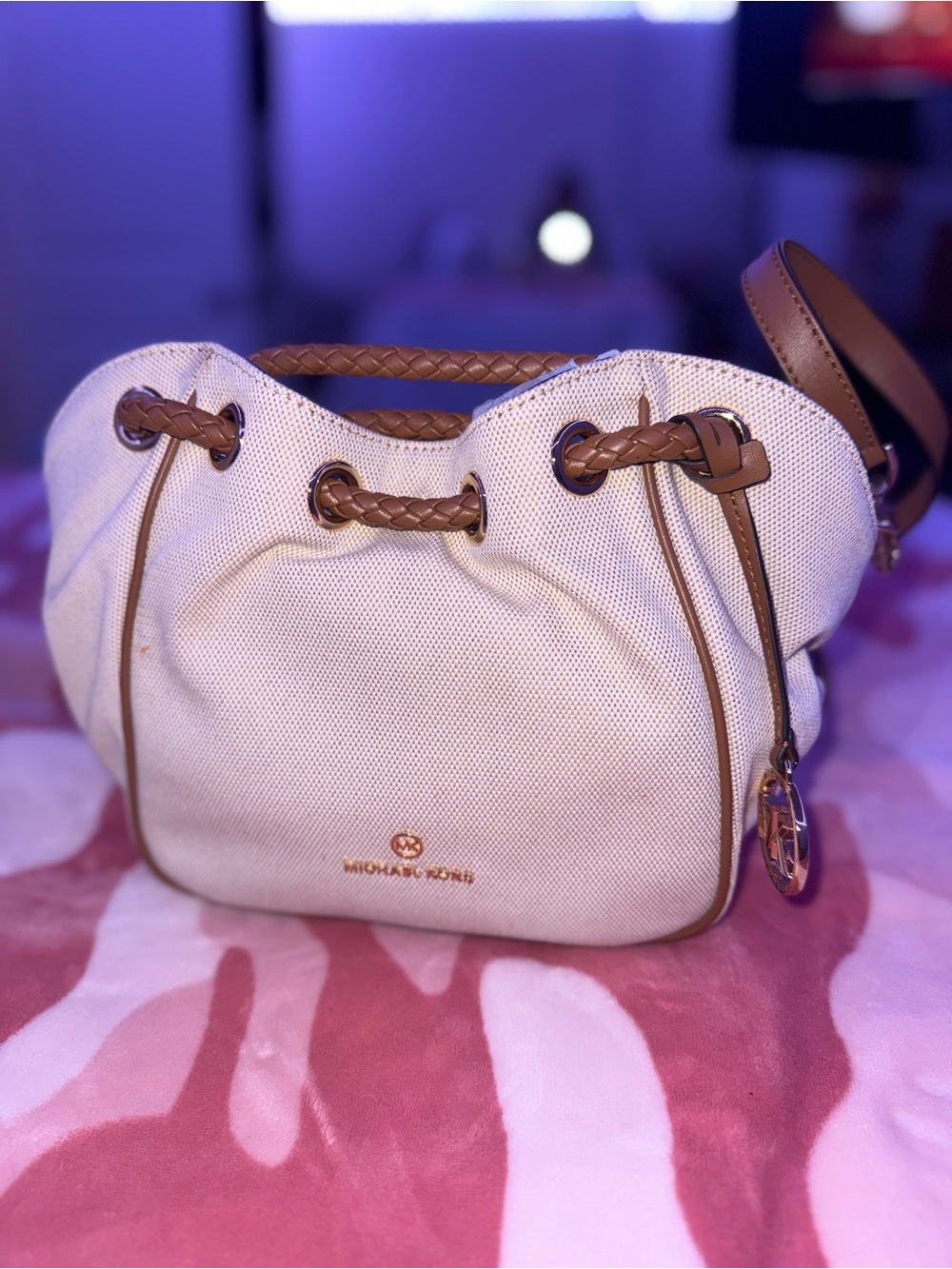 MICHAEL KORS Cream and Tan Drawstring Shoulder Bag / Purse with Tan Braided Trim